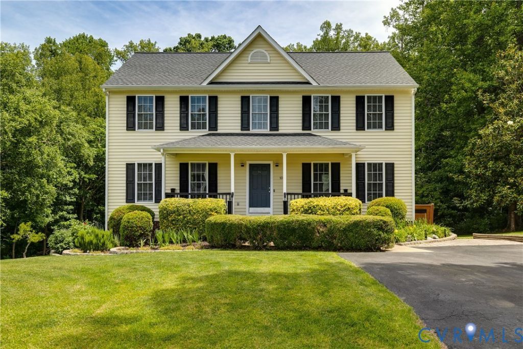 1013 Amber Meadows Place , Ampthill, VA 23114 Main Photo
