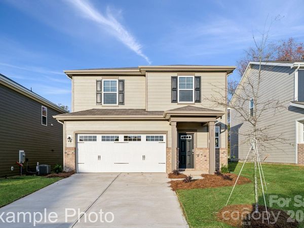 2939 31st Street NE, Hickory, NC 28601