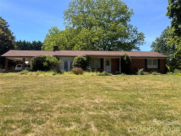3393 Anderson Mountain Road , Maiden, NC 28650
