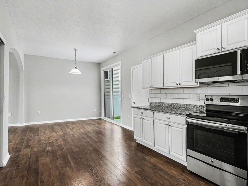 5458 Spring River Avenue , Dublin, OH 43016 Photo 14