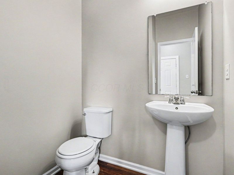 5458 Spring River Avenue , Dublin, OH 43016 Photo 15