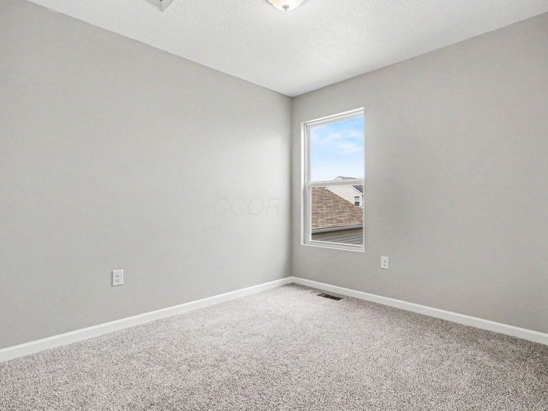 5458 Spring River Avenue , Dublin, OH 43016 Photo 21