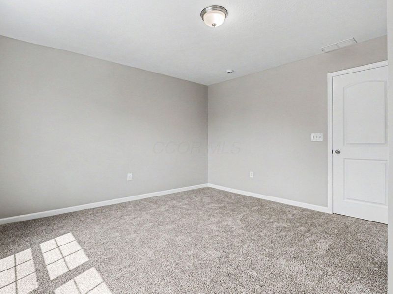 5458 Spring River Avenue , Dublin, OH 43016 Photo 23