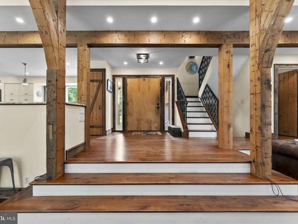 7923 CUB DRIVE, MARSHALL, VA 20115