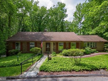 419 LANCASTER AVENUE, MOUNT GRETNA, PA 17064
