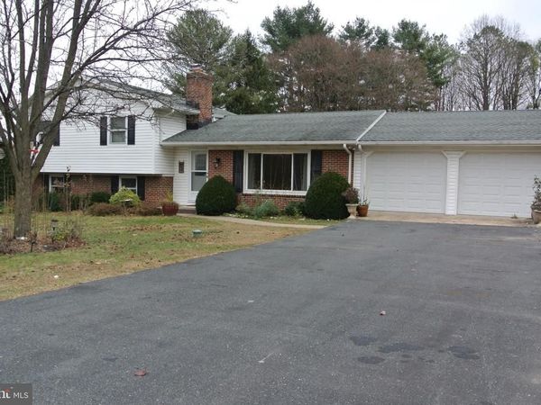 2140 NODLEIGH TERRACE, JARRETTSVILLE, MD 21084