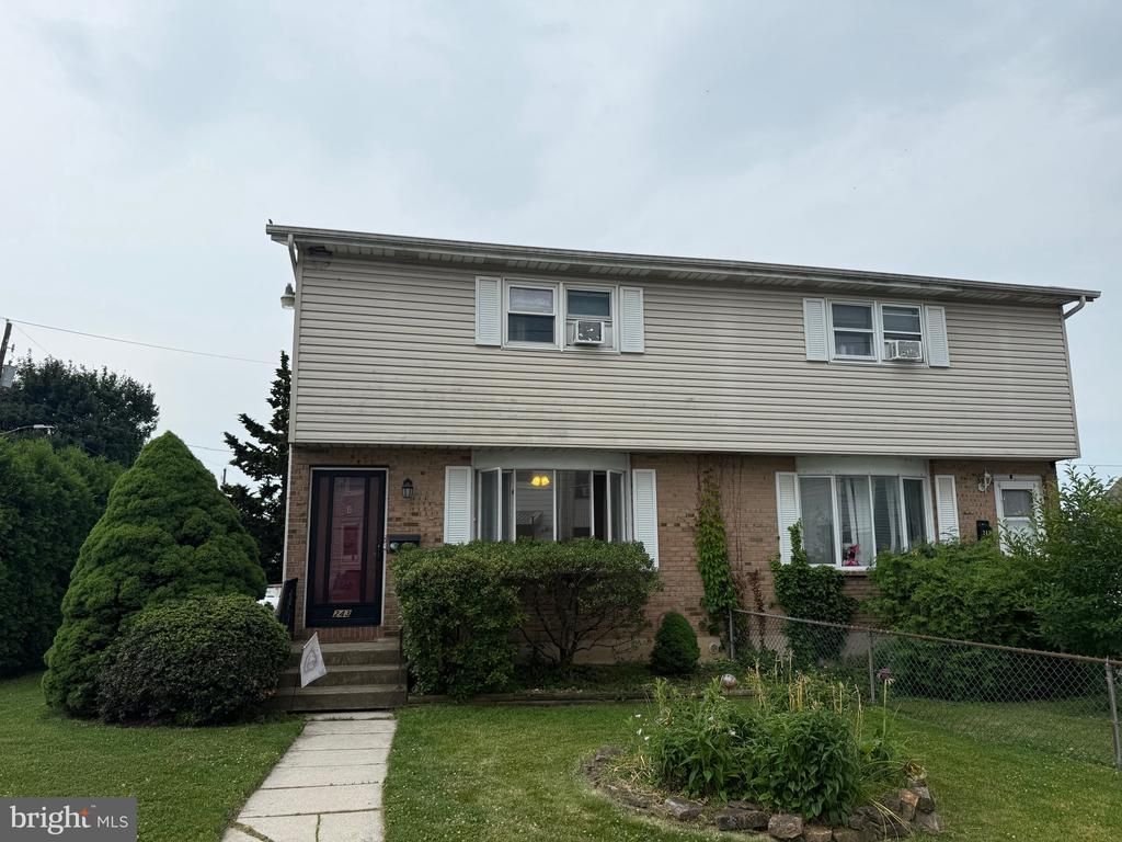 243 Wood Street , Catasauqua, PA 18032 Main Photo