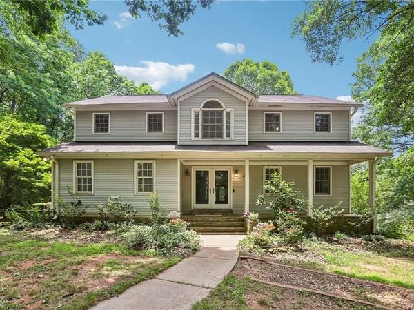 1319 Crumbley Road , Mcdonough, GA 30252