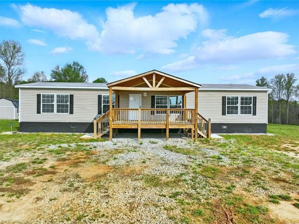 262 Garrison Road , Carnesville, GA 30521