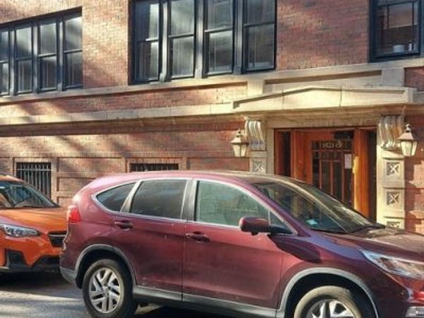 1421 E 58th Street, Unit 3E, Chicago, IL 60637