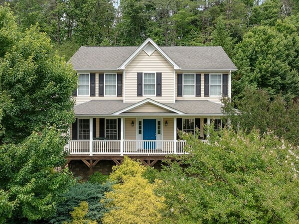 1224 Coronado DR , Salem, VA 24153