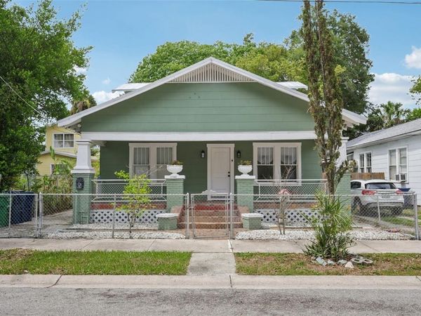 1305 E 17TH AVENUE , TAMPA, FL 33605