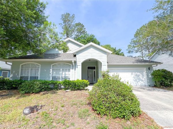 4332 NW 34TH DRIVE , GAINESVILLE, FL 32605