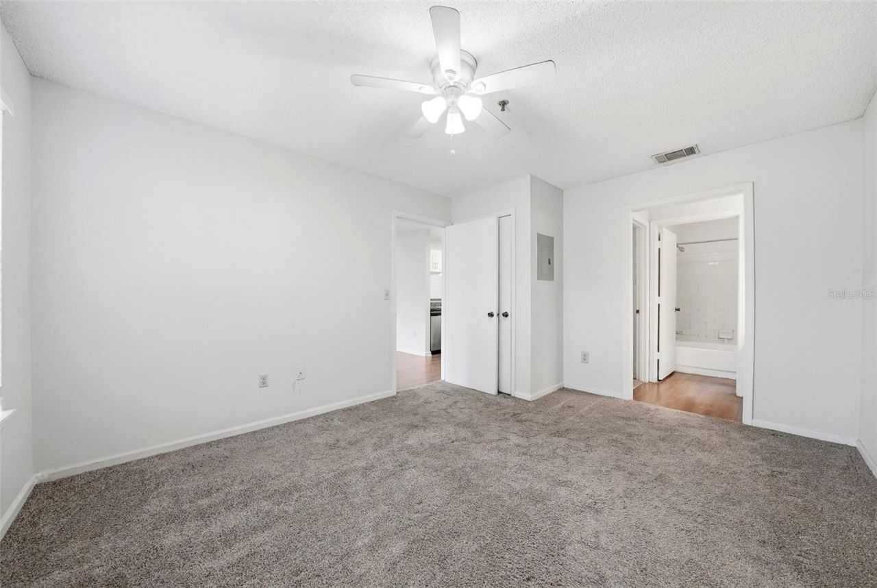 11901 4th Street N, Unit 2106, Saint Petersburg, FL 33716 Photo