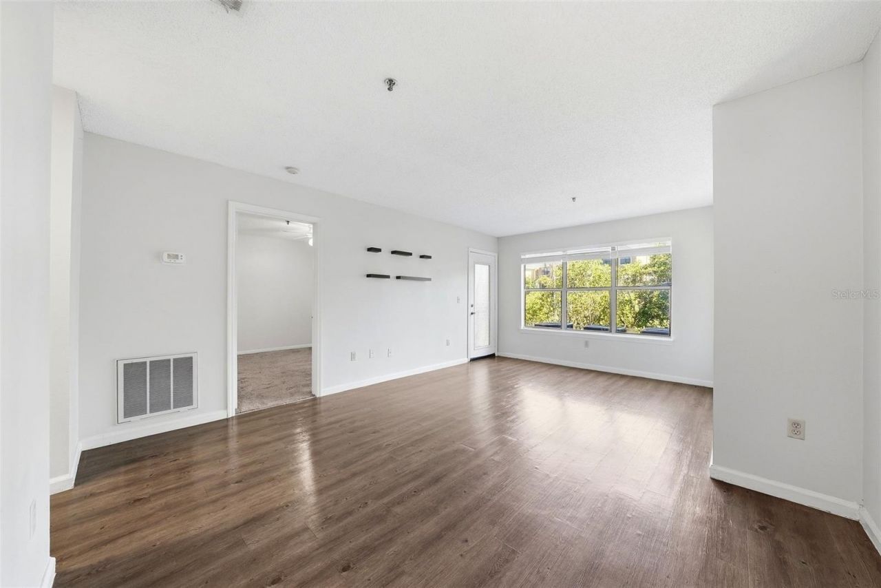 11901 4th Street N, Unit 2106, Saint Petersburg, FL 33716 Photo