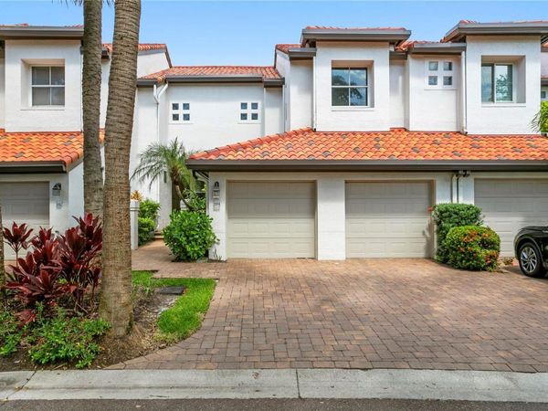 1114 SHIPWATCH CIRCLE , TAMPA, FL 33602