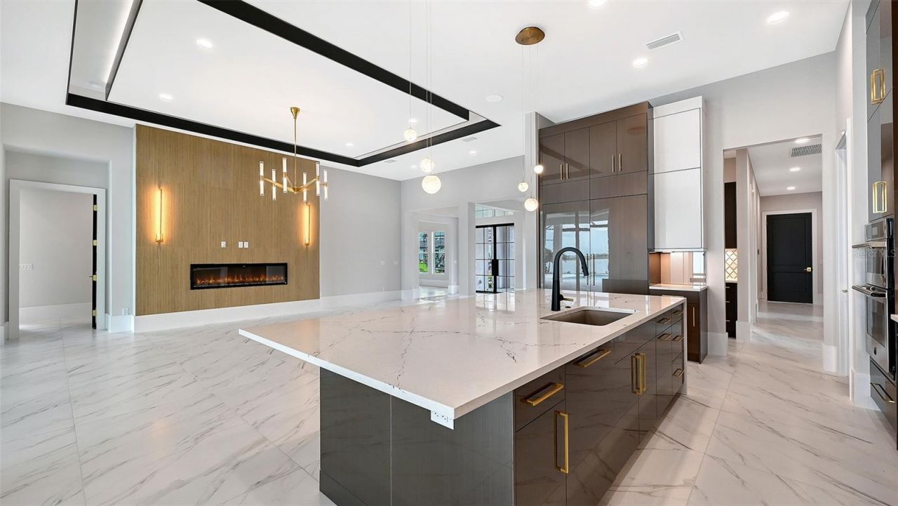 1046 Blue Shell Loop, Sarasota, FL 34240 Photo