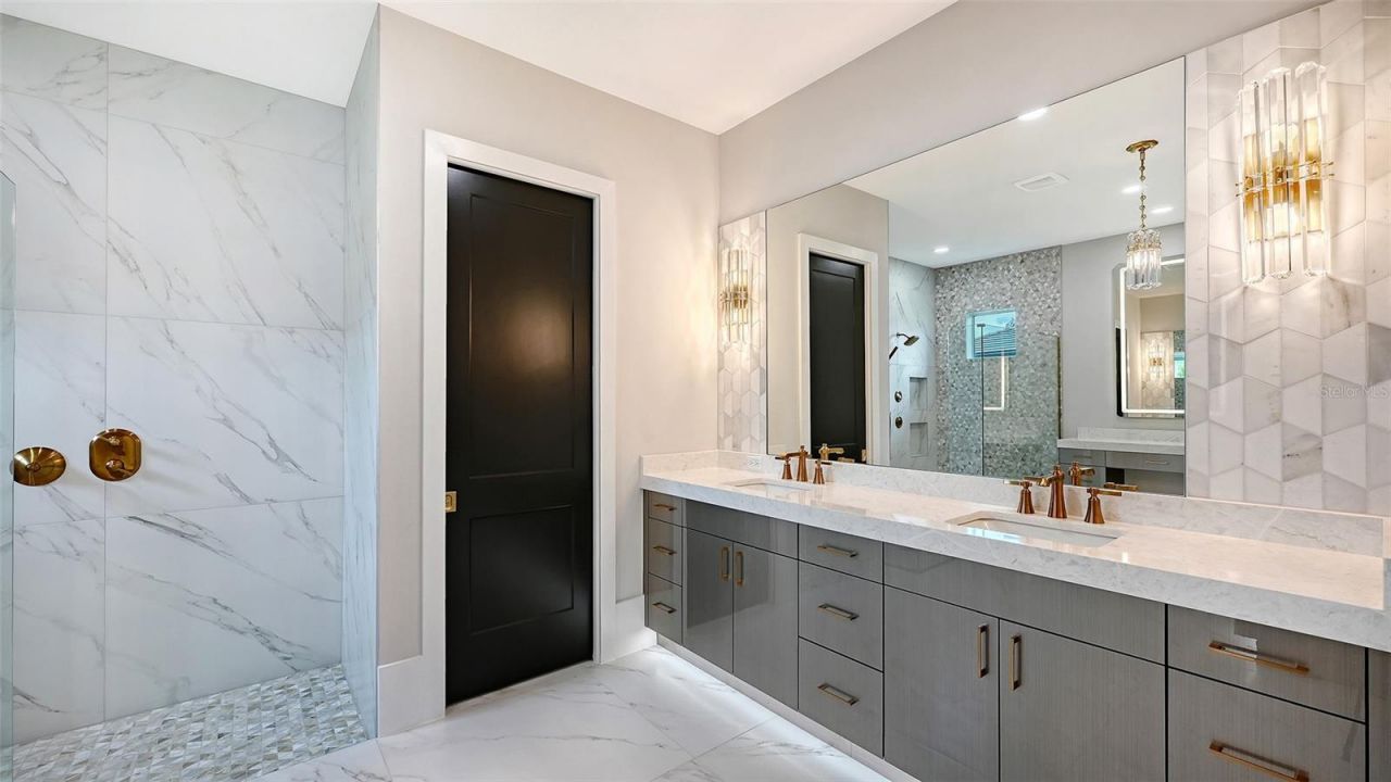 1046 Blue Shell Loop, Sarasota, FL 34240 Photo