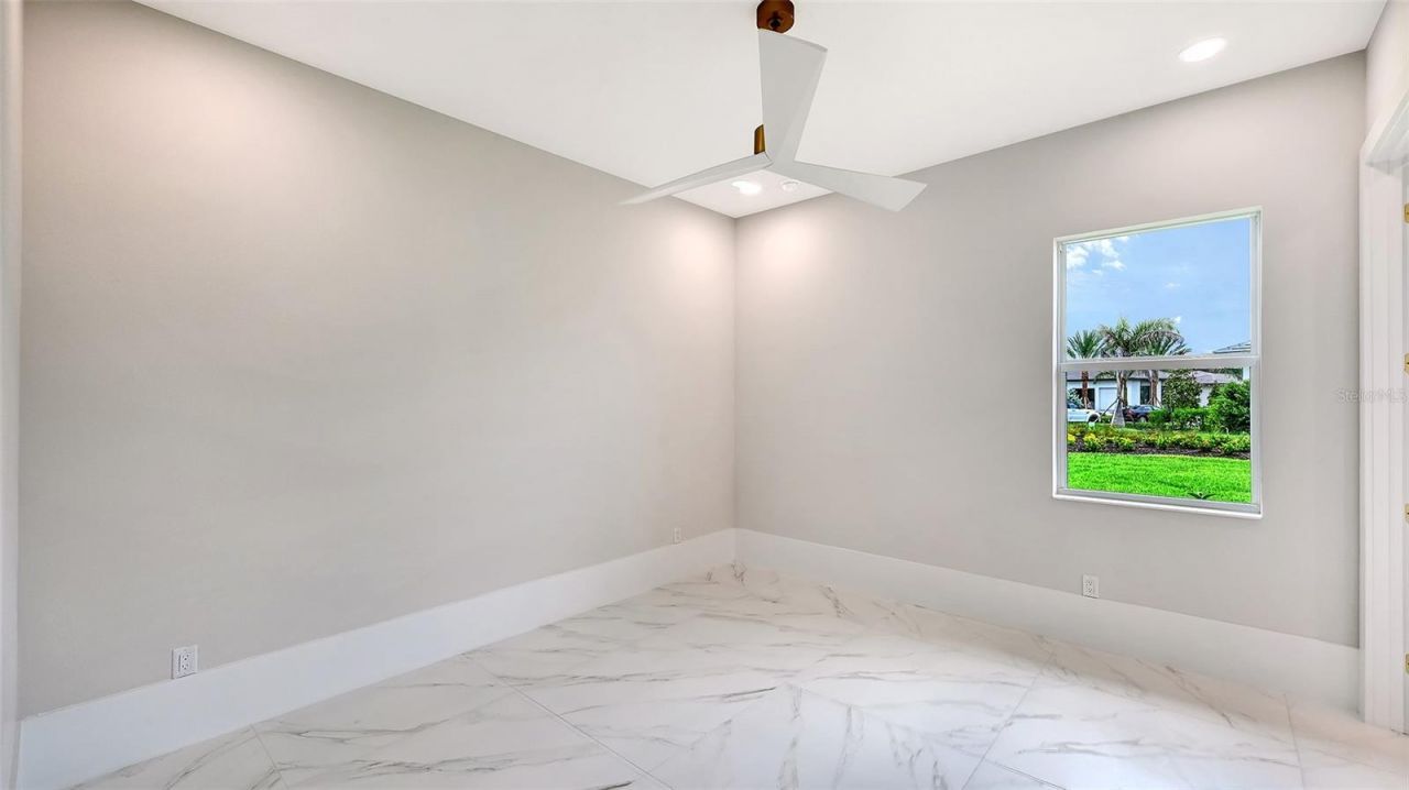 1046 Blue Shell Loop, Sarasota, FL 34240 Photo