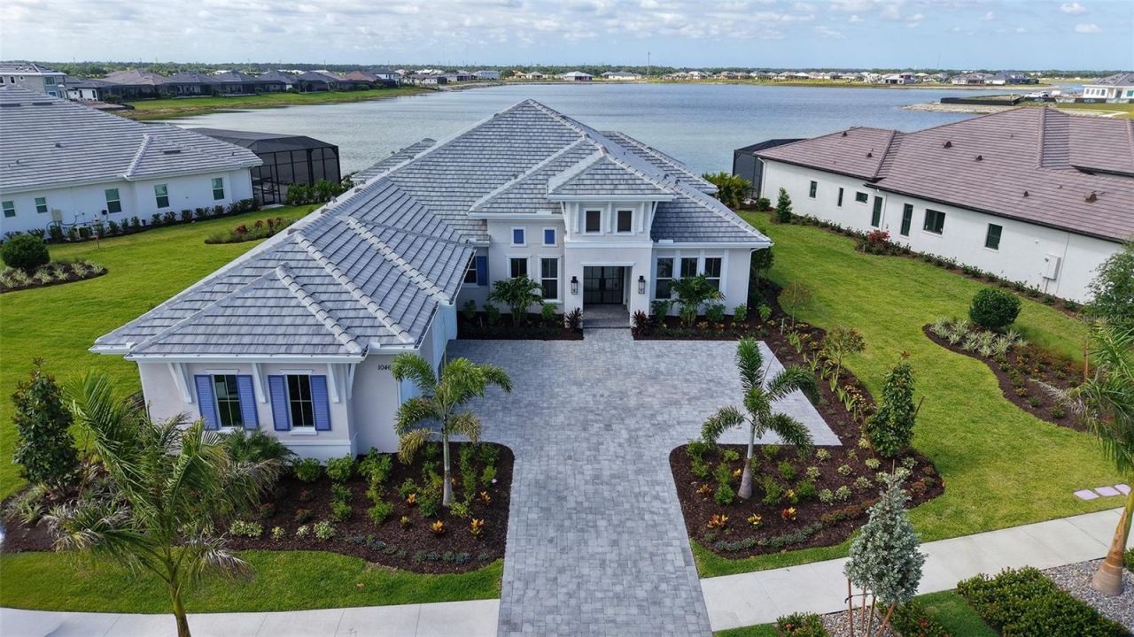 1046 Blue Shell Loop, Sarasota, FL 34240 Photo