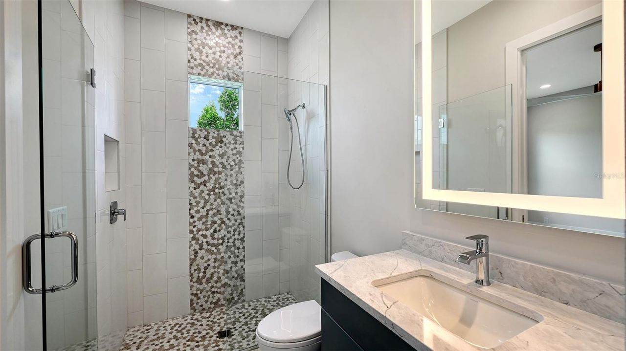 1046 Blue Shell Loop, Sarasota, FL 34240 Photo