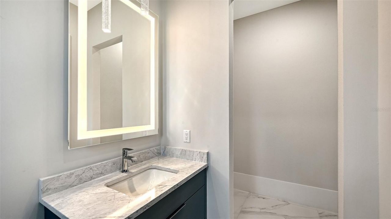 1046 Blue Shell Loop, Sarasota, FL 34240 Photo