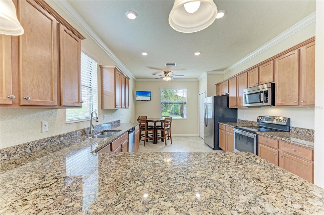 165 Wandering Wetlands Circle, Bradenton, FL 34212 Photo