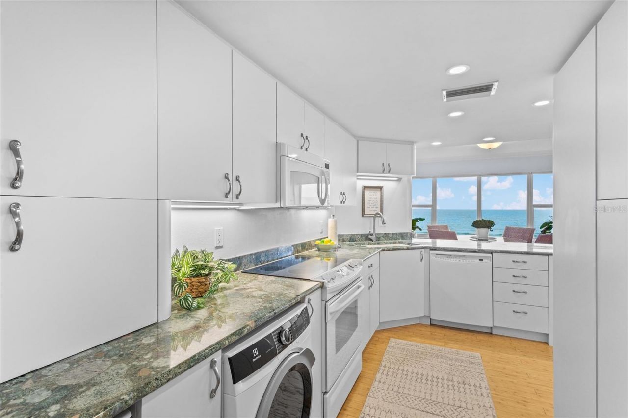 603 Longboat Club Road, Unit 202N, Longboat Key, FL 34228 Photo