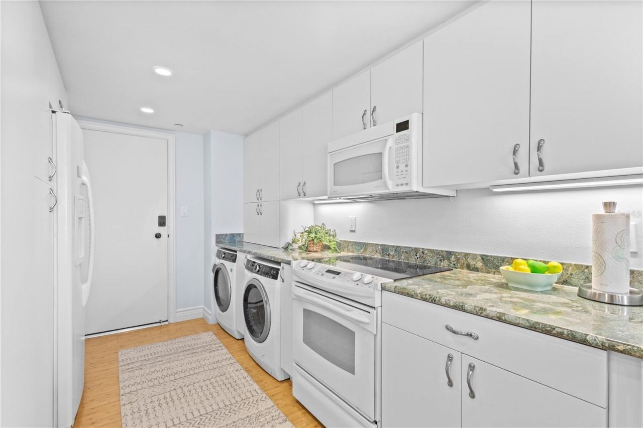 603 Longboat Club Road, Unit 202N, Longboat Key, FL 34228 Photo