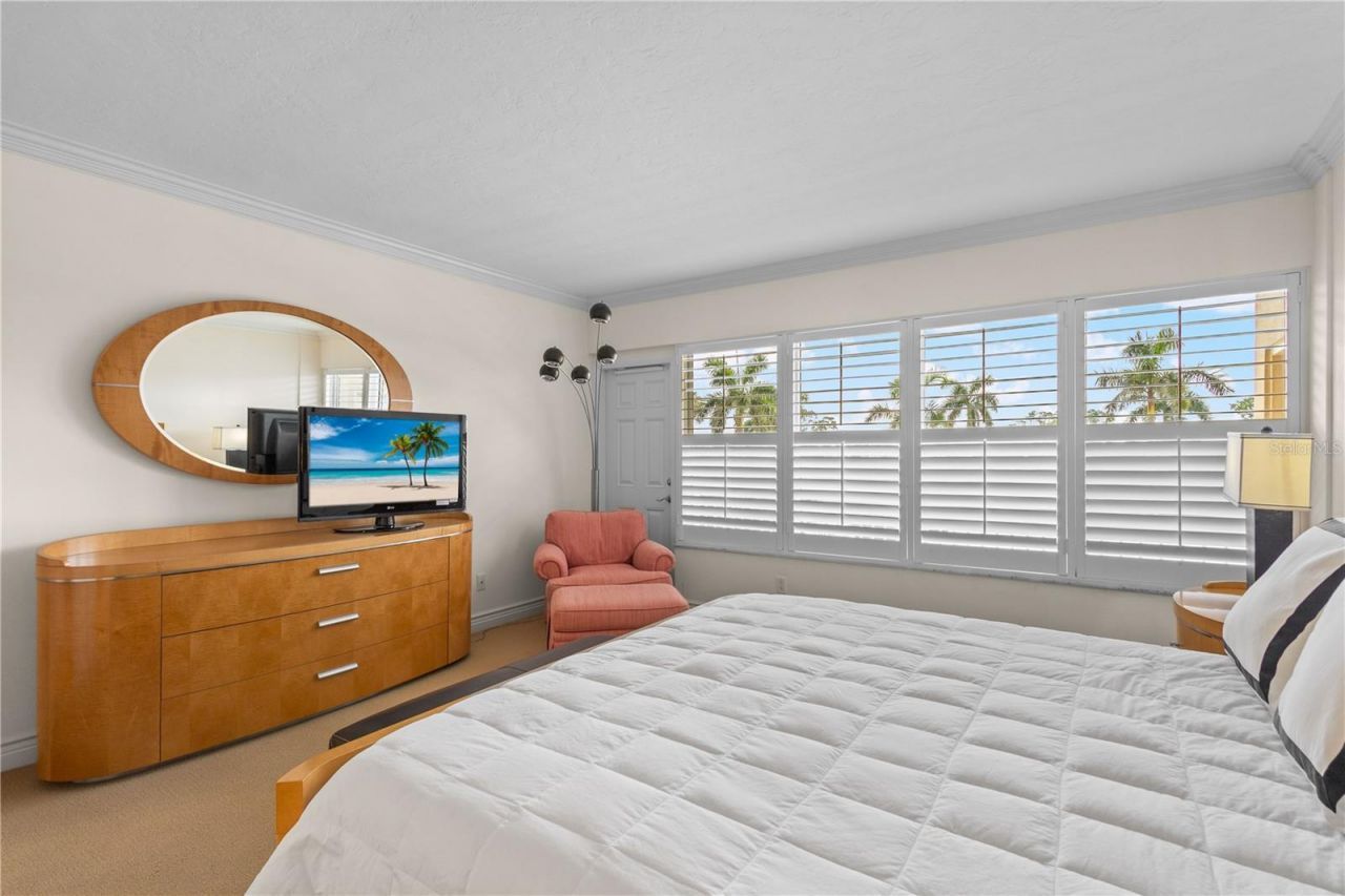 603 Longboat Club Road, Unit 202N, Longboat Key, FL 34228 Photo