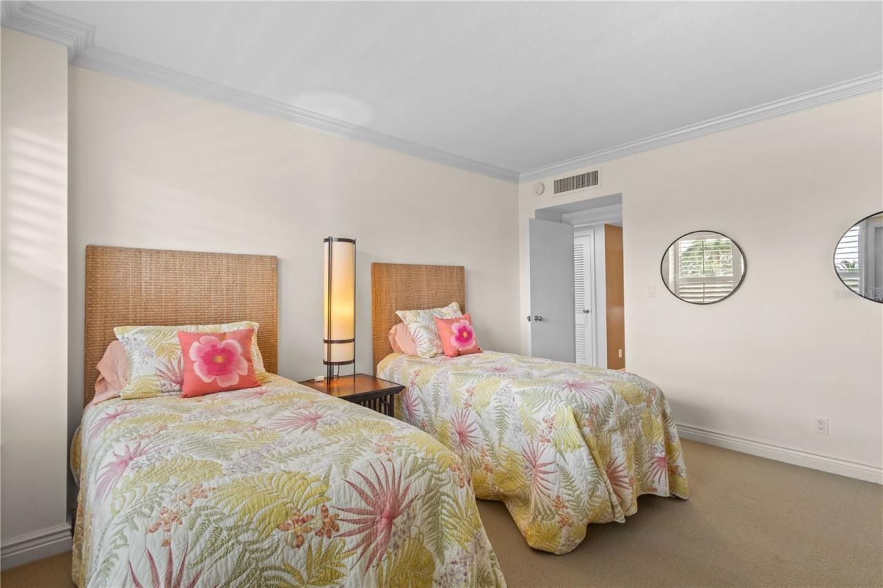 603 Longboat Club Road, Unit 202N, Longboat Key, FL 34228 Photo