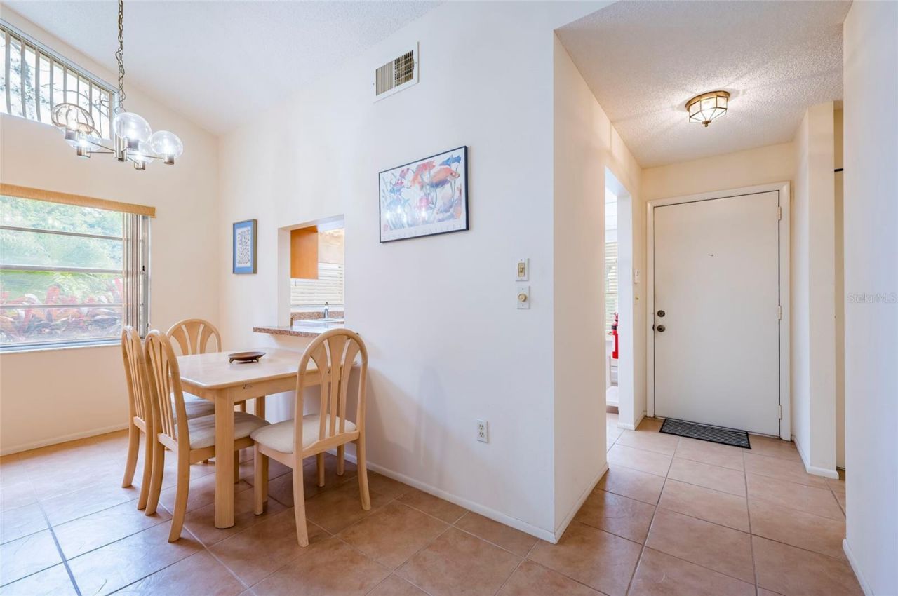 4807 Village Gardens Drive, Unit 104, Sarasota, FL 34234 Photo