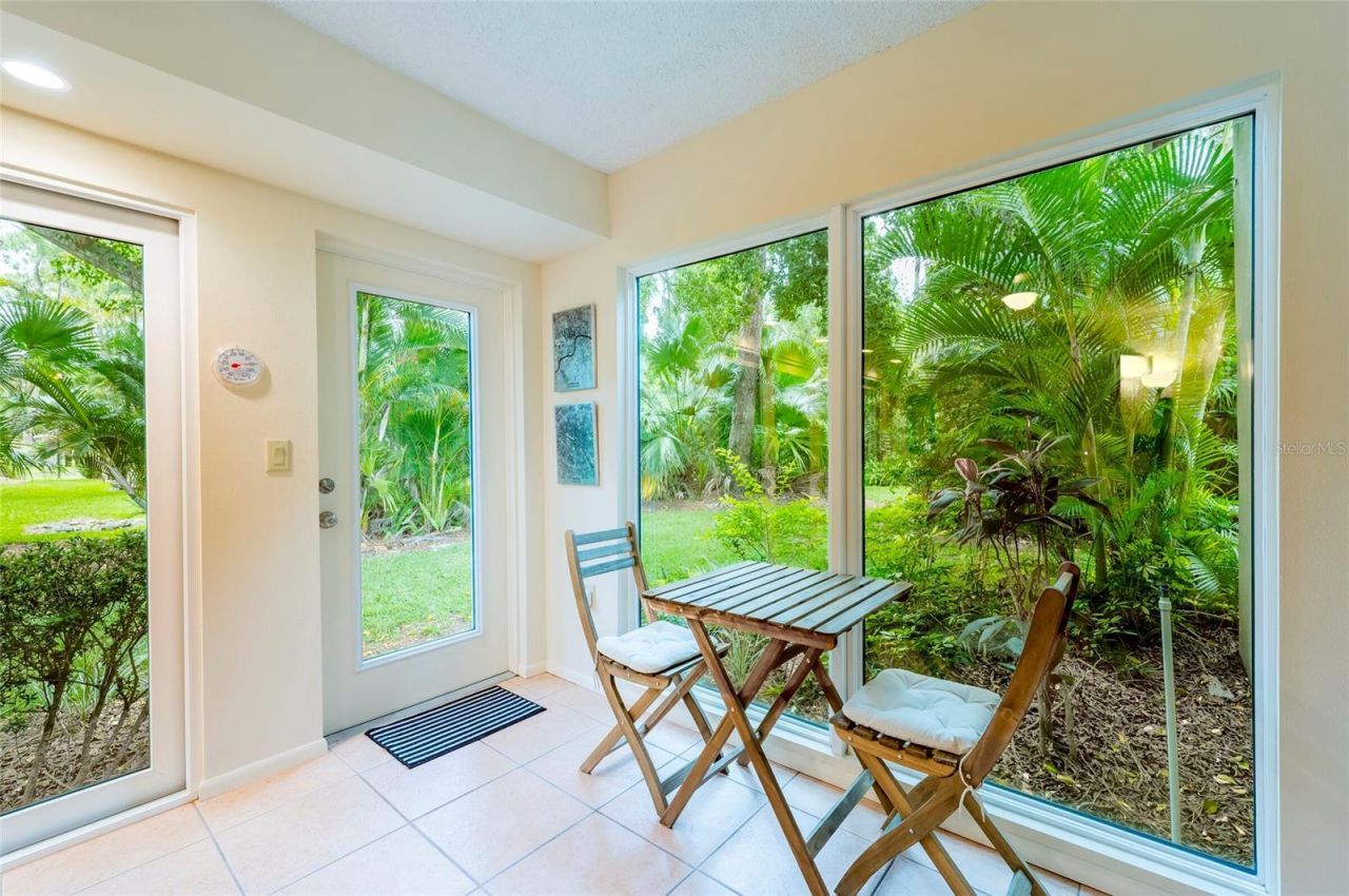 4807 Village Gardens Drive, Unit 104, Sarasota, FL 34234 Photo