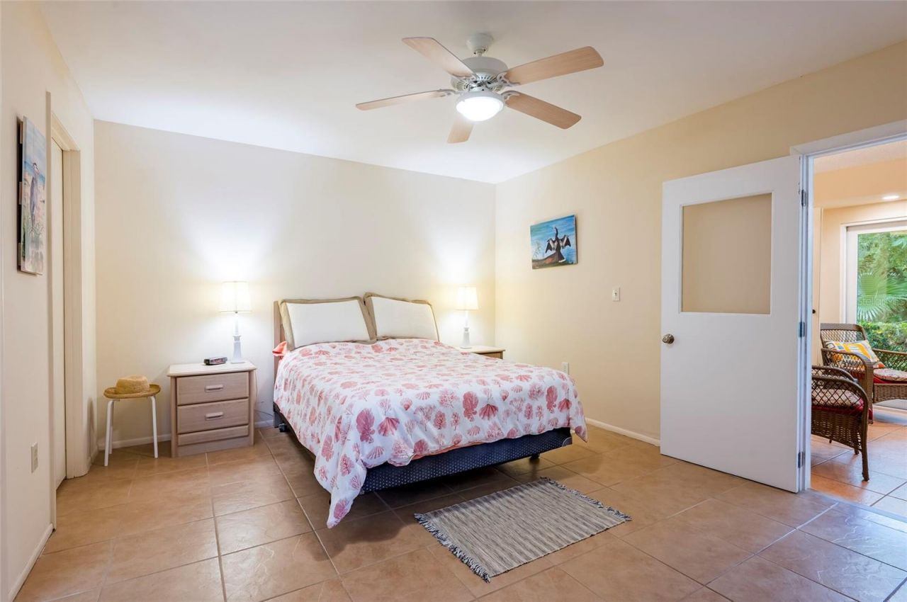 4807 Village Gardens Drive, Unit 104, Sarasota, FL 34234 Photo