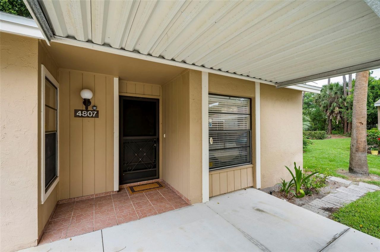 4807 Village Gardens Drive, Unit 104, Sarasota, FL 34234 Photo