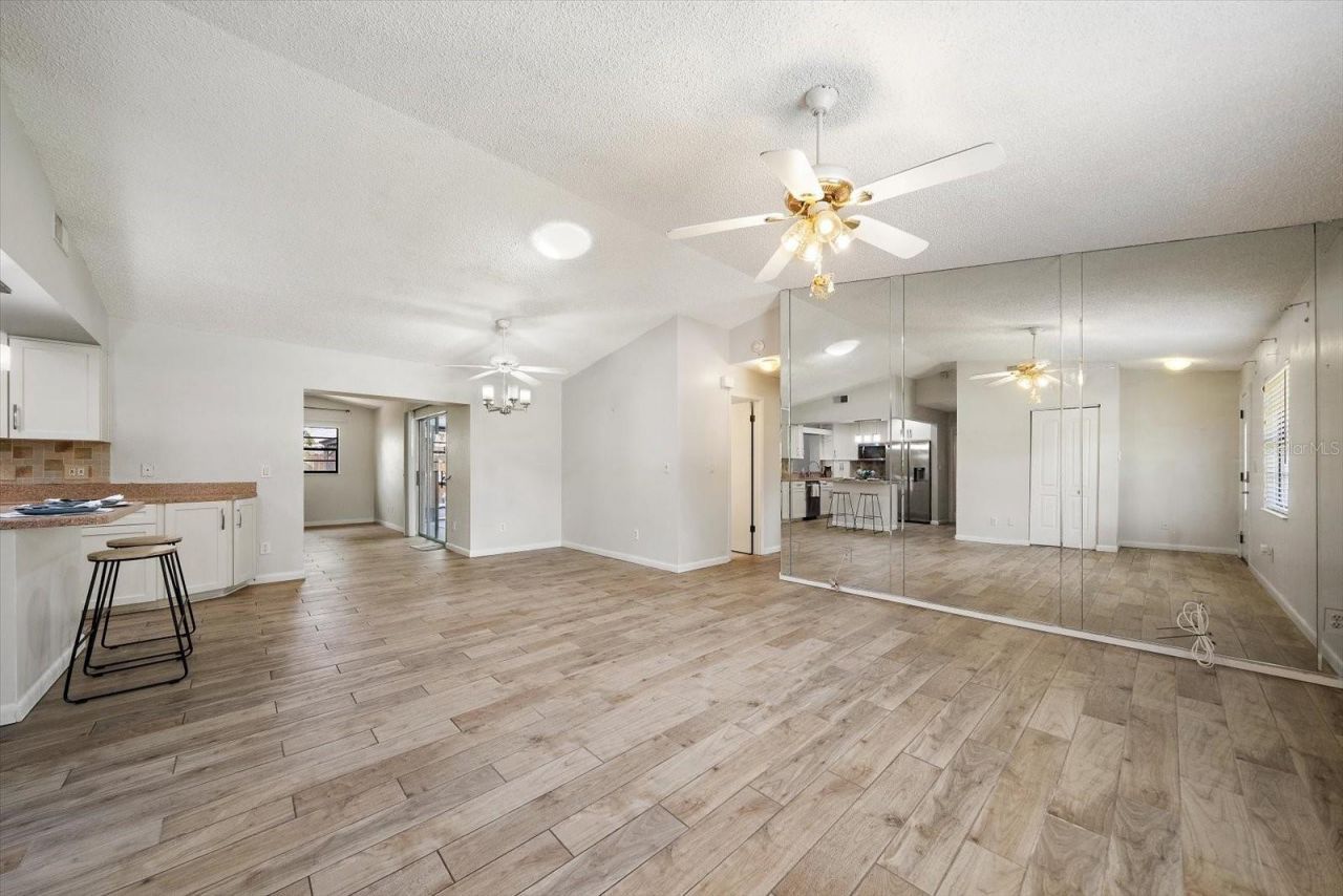 4286 Tarpon Drive Se, Saint Petersburg, FL 33705 Photo