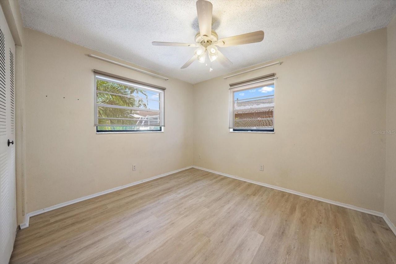 4286 Tarpon Drive Se, Saint Petersburg, FL 33705 Photo