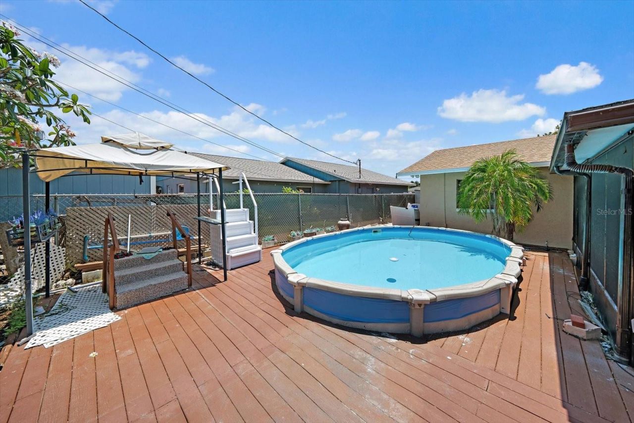 4286 Tarpon Drive Se, Saint Petersburg, FL 33705 Photo