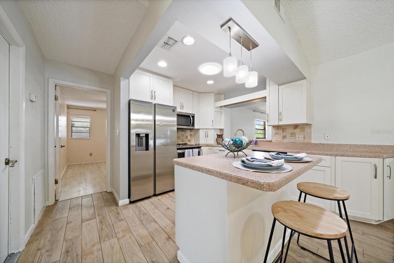4286 Tarpon Drive Se, Saint Petersburg, FL 33705 Photo