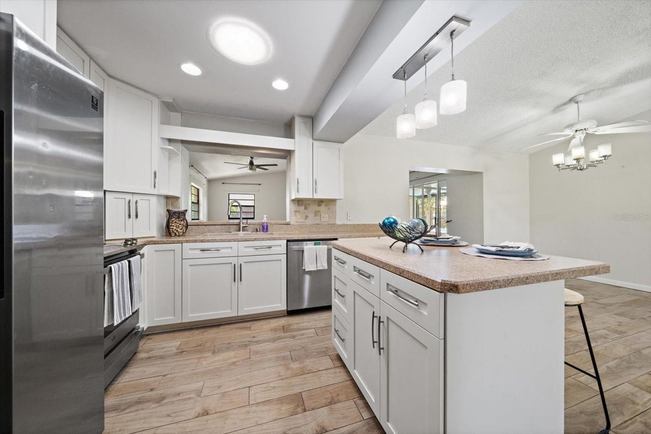 4286 Tarpon Drive Se, Saint Petersburg, FL 33705 Photo