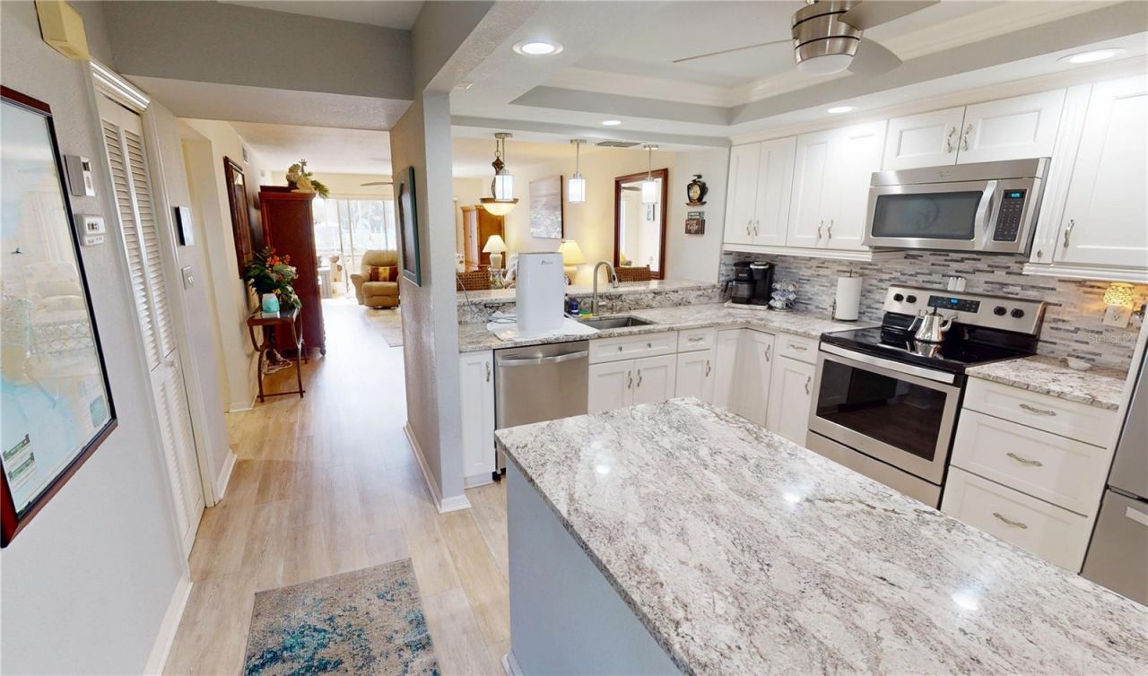 220 Coldeway Drive , Unit 214, Punta Gorda, FL 33950 Photo