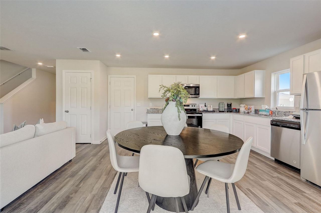 3213 Warwick Place , Haines City, FL 33844 Photo