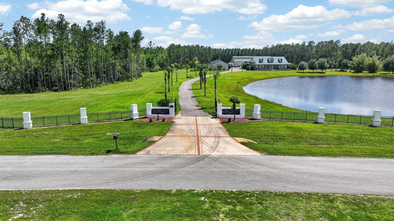 103 Sweetwater Trail, Bunnell, FL 32110 Photo