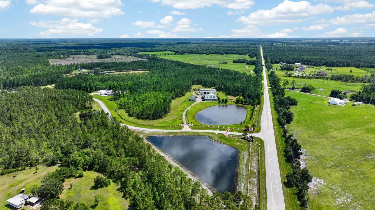 103 Sweetwater Trail, Bunnell, FL 32110 Photo