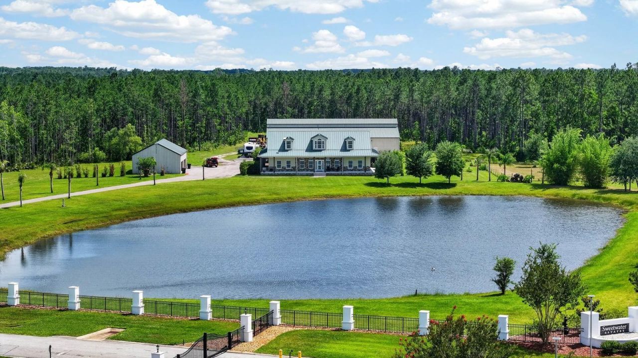 103 Sweetwater Trail, Bunnell, FL 32110 Photo