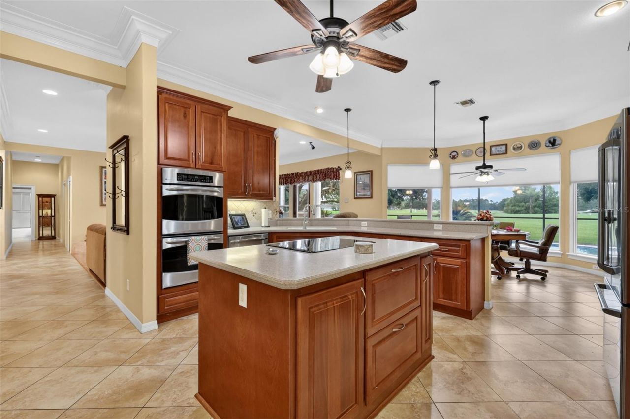 1920 Edgewater Drive , Mount Dora, FL 32757 Photo