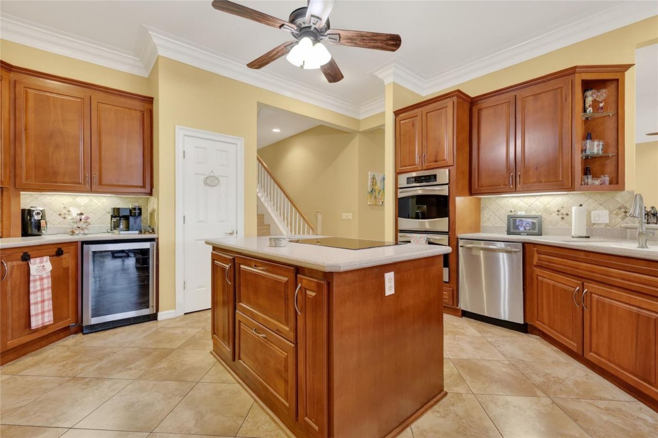 1920 Edgewater Drive , Mount Dora, FL 32757 Photo
