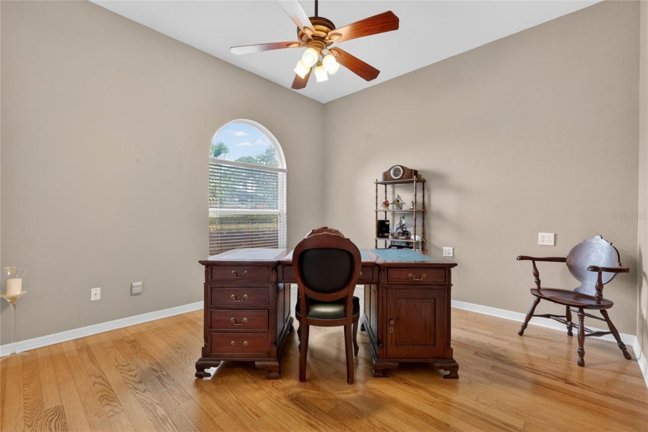 1920 Edgewater Drive , Mount Dora, FL 32757 Photo