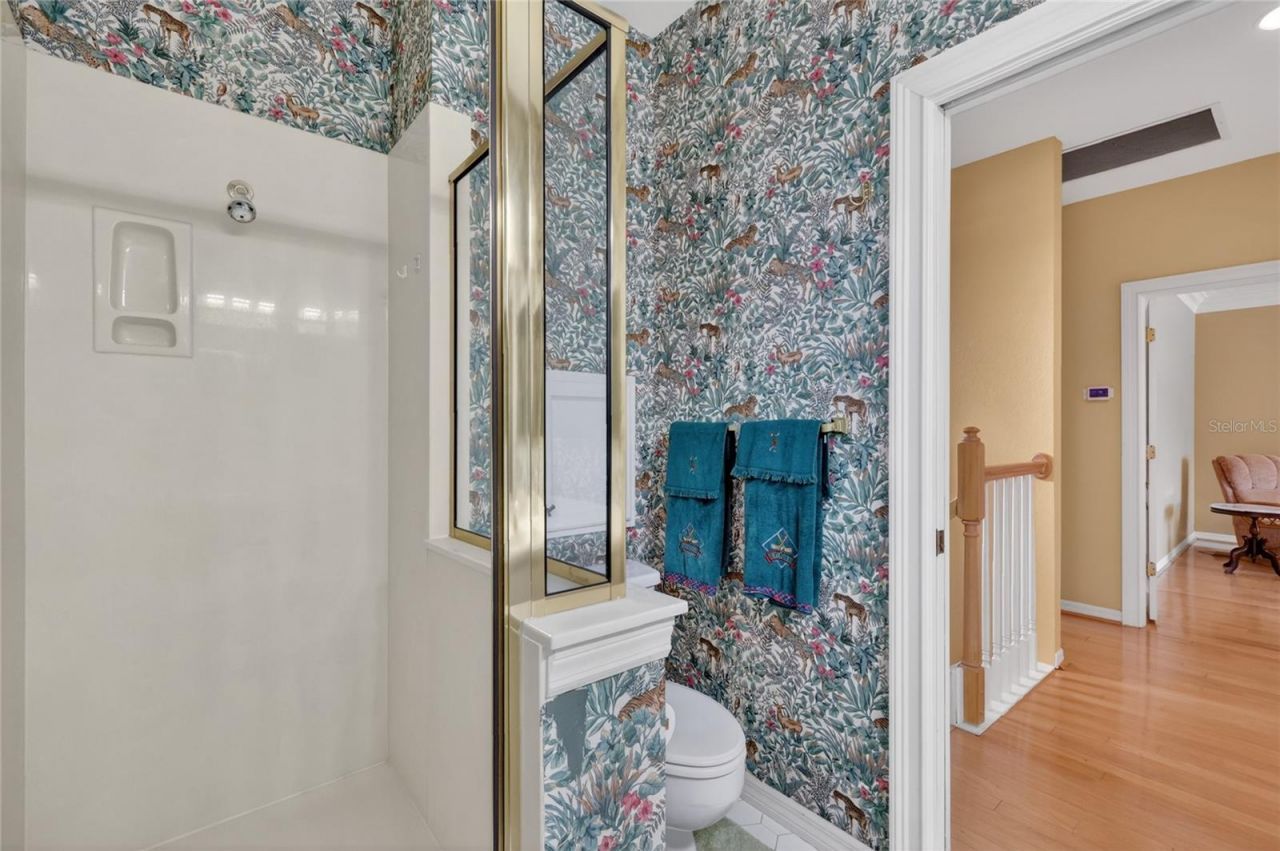 1920 Edgewater Drive , Mount Dora, FL 32757 Photo