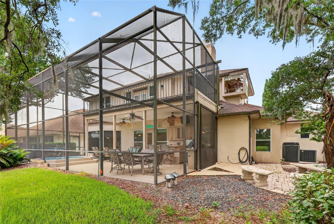 1920 Edgewater Drive , Mount Dora, FL 32757 Photo